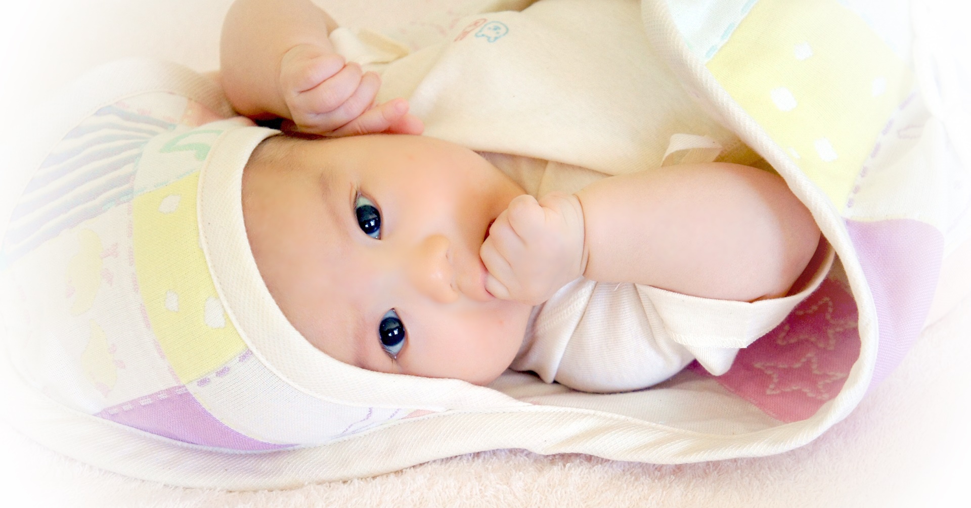 赤ちゃん言葉 は発育に良い 思いが通じる乳児への話しかけ方 保育のお仕事レポート