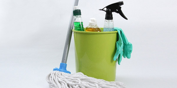 掃除用具は出しやすいような収納を工夫