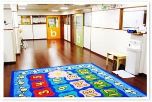 ◆「江戸川橋駅」から徒歩4分！ゆとり設計の保育園です♪