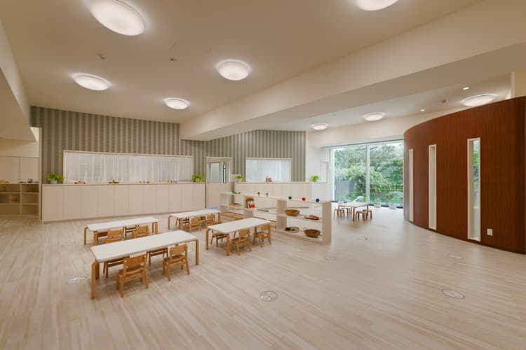 ポピンズナーサリースクール新浦安 保育園 学校の看護師求人 正看護師 千葉県浦安市 看護roo 転職サポート
