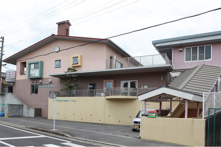 社会福祉法人恵裕会 めぐみの園保育園(正社員)